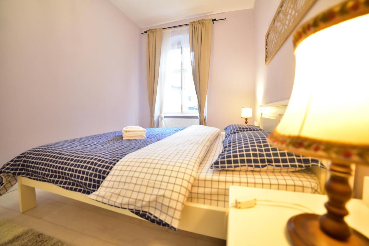 Flh - Anna'S Guest House 锡比乌 外观 照片
